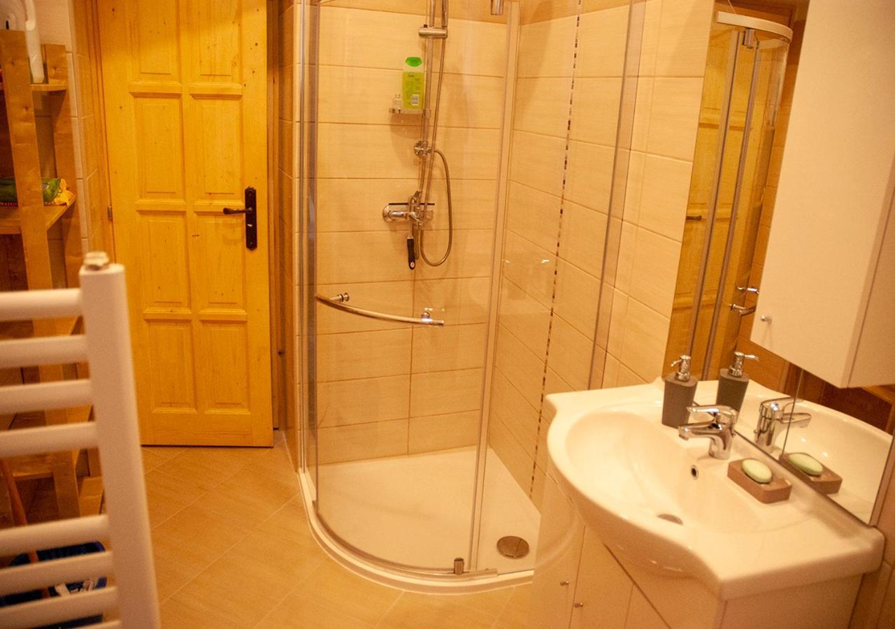 Western Apartman Budapest Bagian luar foto